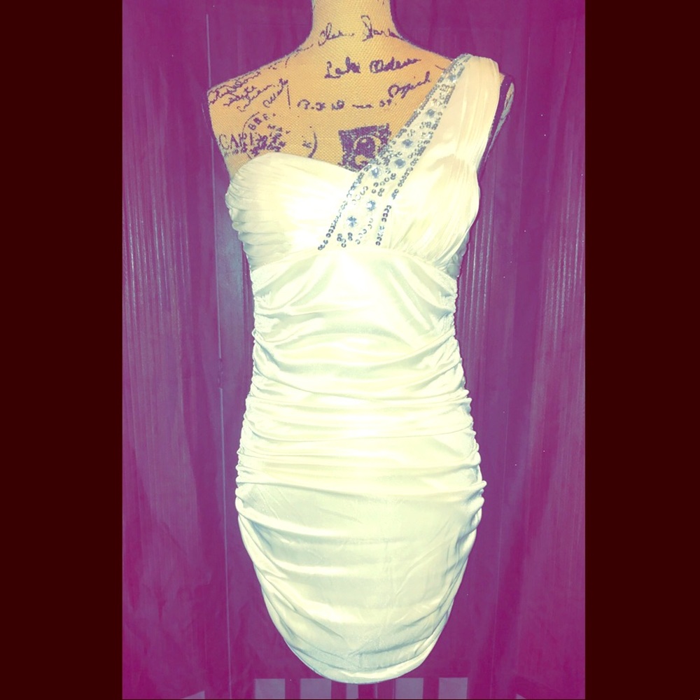 Stunning Dress. Special Occasion.